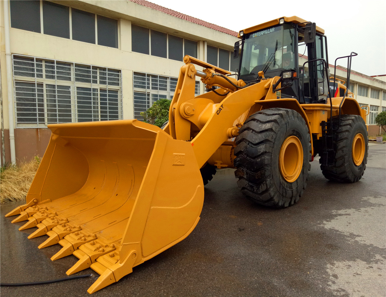 CAT Wheel Loader CAT 980F - Wheel loader: picture 2 CAT Wheel Loader CAT 980F - Wheel loader: picture 2