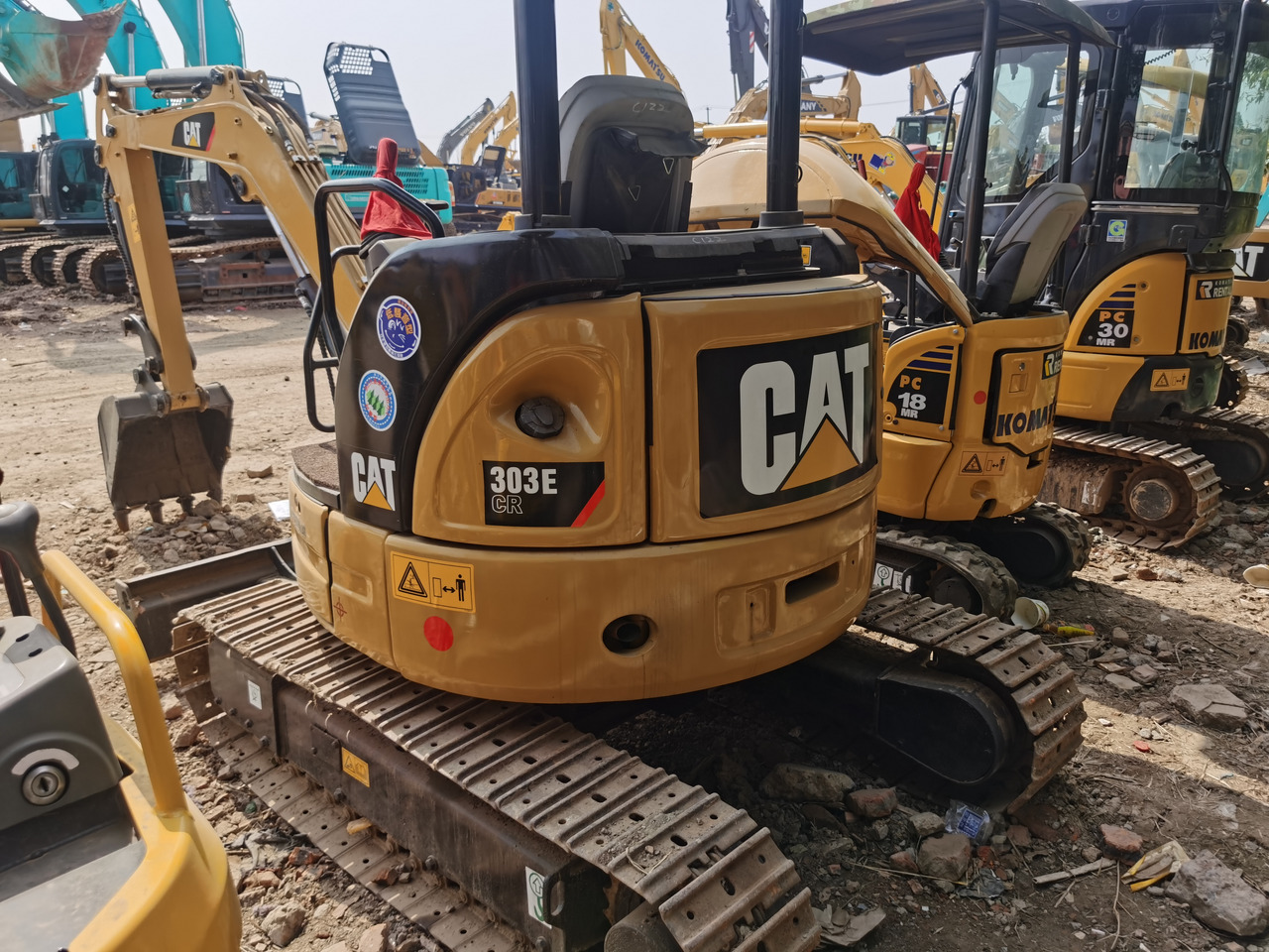 CATERPILLAR 303ECR - Mini excavator: picture 3 CATERPILLAR 303ECR - Mini excavator: picture 3