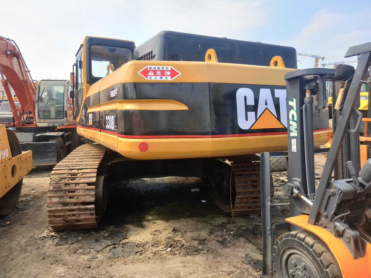 CATERPILLAR 330B - Crawler excavator: picture 2 CATERPILLAR 330B - Crawler excavator: picture 2