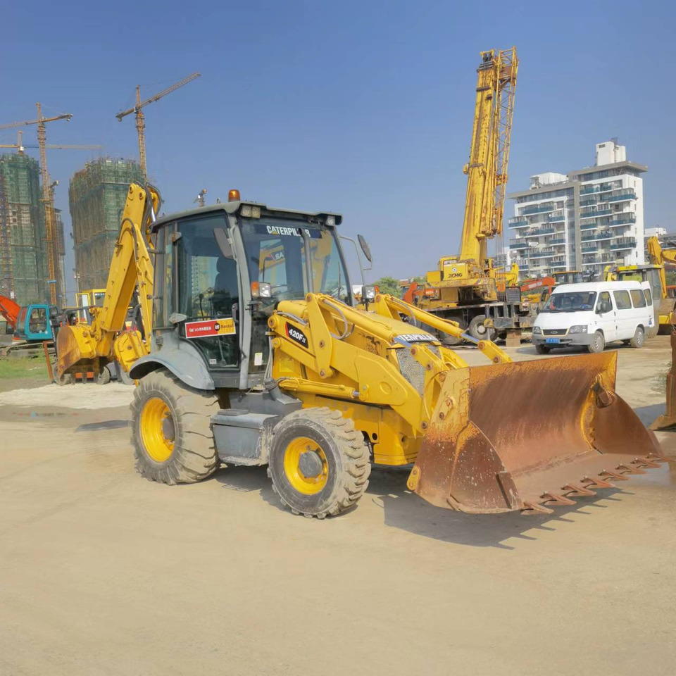 CATERPILLAR 420F - Backhoe loader: picture 5 CATERPILLAR 420F - Backhoe loader: picture 5