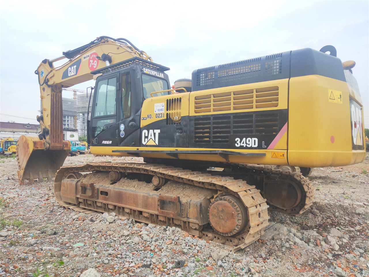 Crawler excavator CATERPILLAR Crawler Excavator 349D: picture 12