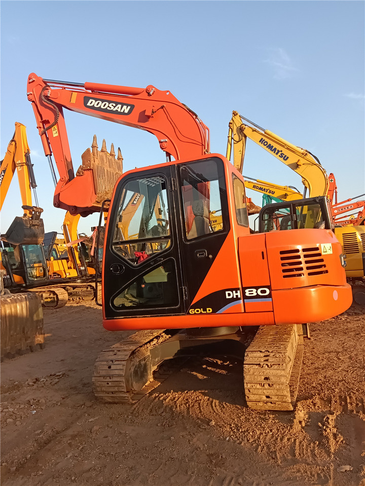 DOOSAN DH80 - Crawler excavator: picture 1 DOOSAN DH80 - Crawler excavator: picture 1