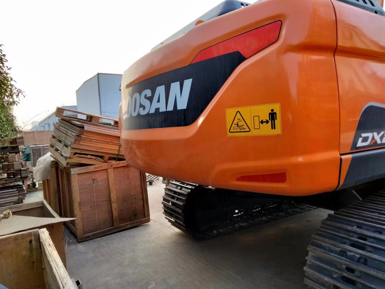 DOOSAN DX225LC-9 - Crawler excavator: picture 4 DOOSAN DX225LC-9 - Crawler excavator: picture 4