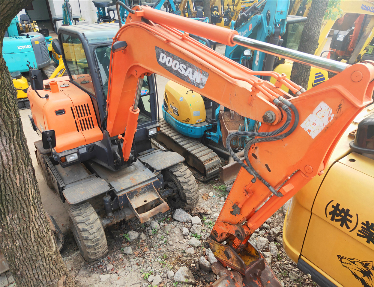 DOOSAN Mini Excavator DX60W Click Here for Discount - Mini excavator: picture 5 DOOSAN Mini Excavator DX60W Click Here for Discount - Mini excavator: picture 5