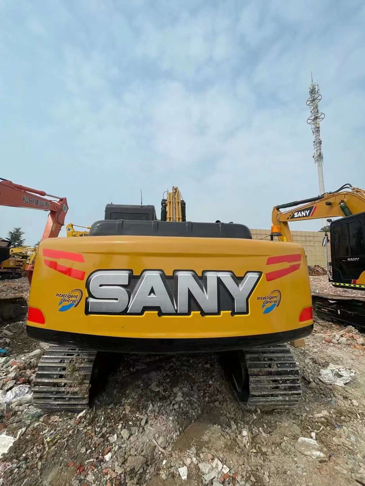 SANY SY235 Excavator Click for Discount - Excavator: picture 3 SANY SY235 Excavator Click for Discount - Excavator: picture 3