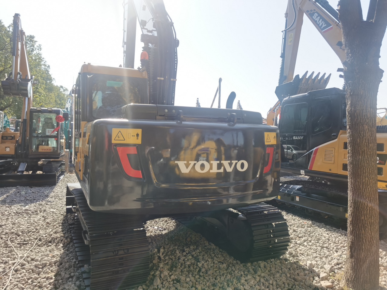 VOLVO EC140DL - Crawler excavator: picture 5 VOLVO EC140DL - Crawler excavator: picture 5