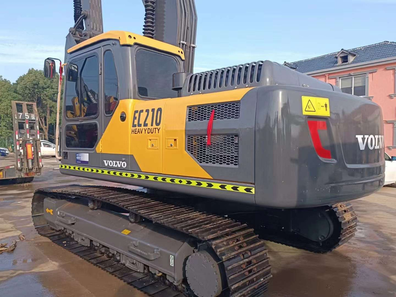 VOLVO EC210 Excavator Click for Discount - Excavator: picture 3 VOLVO EC210 Excavator Click for Discount - Excavator: picture 3