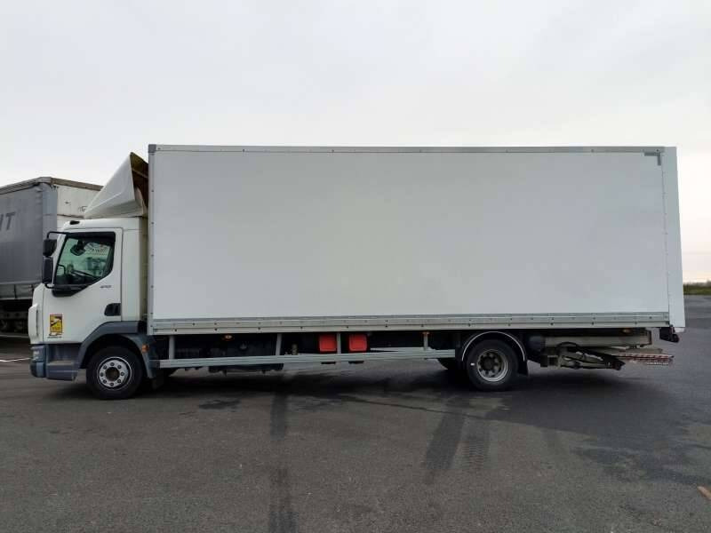 Camion Porteur 12 TONNES 210 CV HAYON PORTE RELEVANTE - Box truck: picture 4 Camion Porteur 12 TONNES 210 CV HAYON PORTE RELEVANTE - Box truck: picture 4