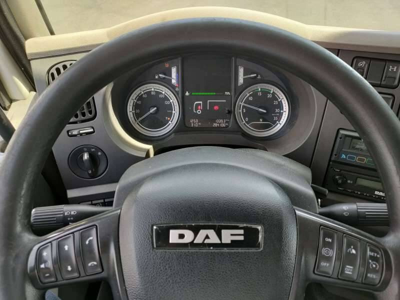 Leasing of Camion Porteur FRIGO 19 TONNES 280 CV HAYON CAISSE KLEGE BI TEMP GROUPE CARRIER SUPRA 1150 -12 Camion Porteur FRIGO 19 TONNES 280 CV HAYON CAISSE KLEGE BI TEMP GROUPE CARRIER SUPRA 1150 -12: picture 12 Leasing of Camion Porteur FRIGO 19 TONNES 280 CV HAYON CAISSE KLEGE BI TEMP GROUPE CARRIER SUPRA 1150 -12 Camion Porteur FRIGO 19 TONNES 280 CV HAYON CAISSE KLEGE BI TEMP GROUPE CARRIER SUPRA 1150 -12: picture 12