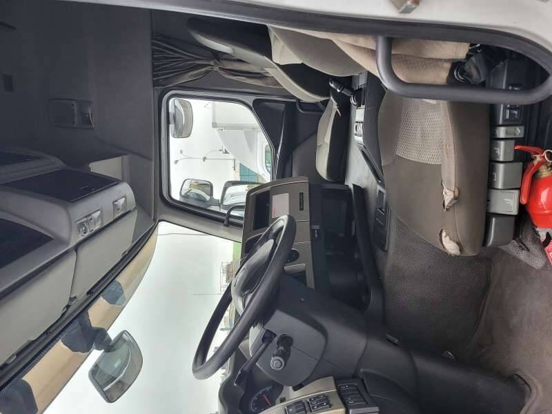 Tracteur 19 TONNES 470 CV - Tractor unit: picture 5 Tracteur 19 TONNES 470 CV - Tractor unit: picture 5