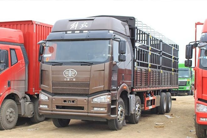 FAW FAW J6P Livestock Truck for Sale in Uganda - Livestock truck: picture 1 FAW FAW J6P Livestock Truck for Sale in Uganda - Livestock truck: picture 1
