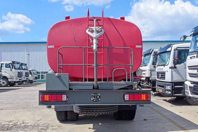 Howo Howo Water Truck for Sale in Nigeria - Tank truck: picture 5 Howo Howo Water Truck for Sale in Nigeria - Tank truck: picture 5