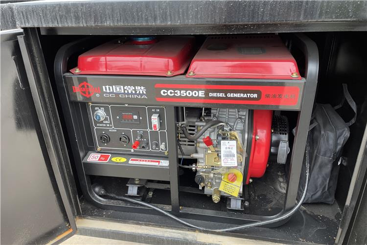 TITAN 3 Axle 38000 Litres Oil Tanker Trailer Price for Sale In Ghana - Tank semi-trailer: picture 4 TITAN 3 Axle 38000 Litres Oil Tanker Trailer Price for Sale In Ghana - Tank semi-trailer: picture 4