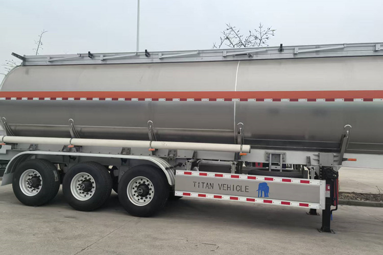 TITAN 3 Axle 42000liter Aluminum Tanker Trailer for Sale in Mali - Tank semi-trailer: picture 4 TITAN 3 Axle 42000liter Aluminum Tanker Trailer for Sale in Mali - Tank semi-trailer: picture 4