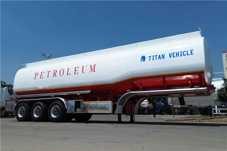 TITAN 3 Axle Petrol Tanker for Sale Price In Mali - Tank semi-trailer: picture 1 TITAN 3 Axle Petrol Tanker for Sale Price In Mali - Tank semi-trailer: picture 1