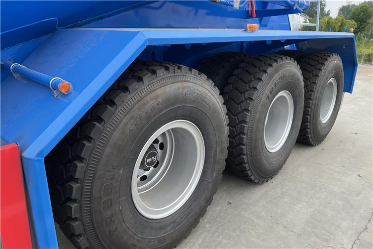 TITAN 50 Ton Cement Tanker Trailer for Sale In Uae - Tank semi-trailer: picture 2 TITAN 50 Ton Cement Tanker Trailer for Sale In Uae - Tank semi-trailer: picture 2