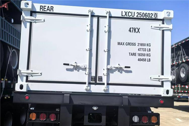 TITAN CNG Tanker Trailer for Sale In Taiwan - Tank semi-trailer: picture 4 TITAN CNG Tanker Trailer for Sale In Taiwan - Tank semi-trailer: picture 4