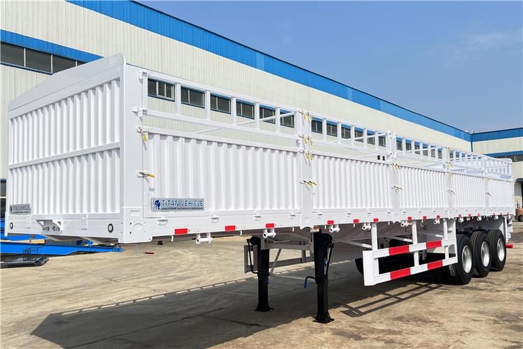 TITAN Tri Axle 60 Ton Fence Cargo Semi Trailer for Sale In Guinea - Livestock semi-trailer: picture 2 TITAN Tri Axle 60 Ton Fence Cargo Semi Trailer for Sale In Guinea - Livestock semi-trailer: picture 2
