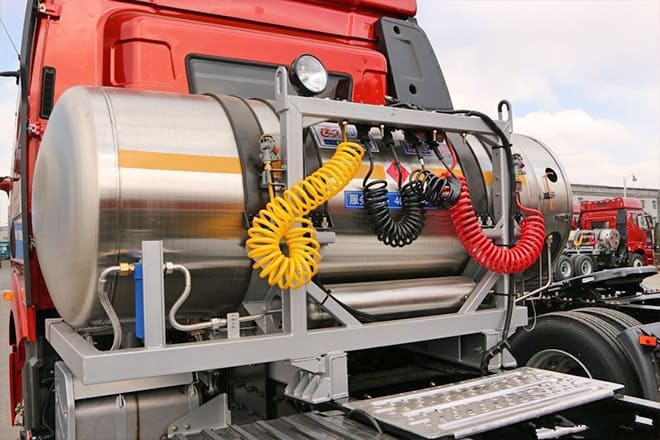 FAW FAW 6X4 Trucks for Sale Prices in Vanuatu - Tractor unit: picture 2 FAW FAW 6X4 Trucks for Sale Prices in Vanuatu - Tractor unit: picture 2