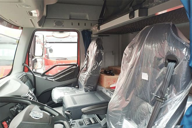 FAW New Faw J6P 420 Trucks for Sale in Cameroon - Tractor unit: picture 4 FAW New Faw J6P 420 Trucks for Sale in Cameroon - Tractor unit: picture 4