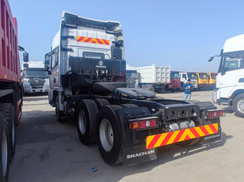 SHACMAN Shacman Trailer Truck for Sale in Sierra Leone - Tractor unit: picture 4 SHACMAN Shacman Trailer Truck for Sale in Sierra Leone - Tractor unit: picture 4