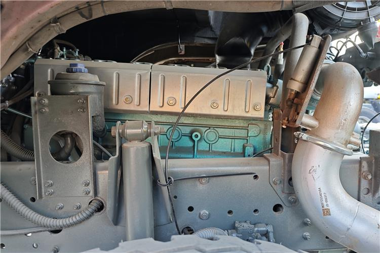 SINOTRUK Used Howo 371 Truck Head for Sale In Nigeria Lagos - Tractor unit: picture 5 SINOTRUK Used Howo 371 Truck Head for Sale In Nigeria Lagos - Tractor unit: picture 5