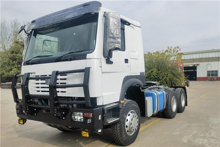 SINOTRUK Used Howo 380HP Truck Tractor for Sale In Senegal - Tractor unit: picture 2 SINOTRUK Used Howo 380HP Truck Tractor for Sale In Senegal - Tractor unit: picture 2