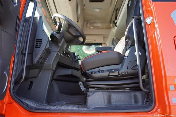 SINOTRUK Used Sitrak G7S Truck Tractor for Sale In Nigeria - Tractor unit: picture 4 SINOTRUK Used Sitrak G7S Truck Tractor for Sale In Nigeria - Tractor unit: picture 4