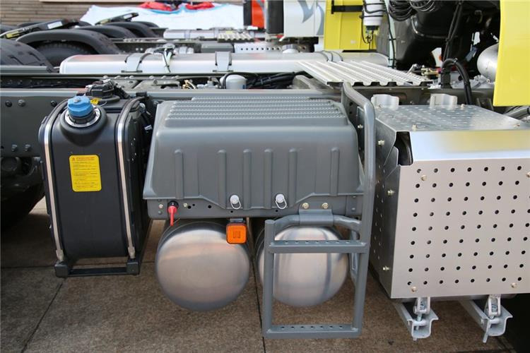 Sinotruk Used Sitrak 430 HP Truck Head for Sale In Ghana - Tractor unit: picture 5 Sinotruk Used Sitrak 430 HP Truck Head for Sale In Ghana - Tractor unit: picture 5