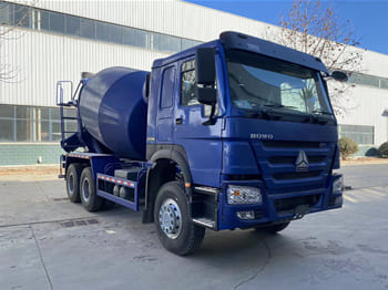 SINOTRUK Cement Mixer Lorry for Sale in Namibia - Truck: picture 1 SINOTRUK Cement Mixer Lorry for Sale in Namibia - Truck: picture 1