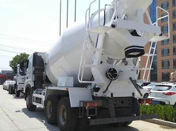 SINOTRUK Concrete Mixer Truck for Sale in Ghana - Truck: picture 3 SINOTRUK Concrete Mixer Truck for Sale in Ghana - Truck: picture 3