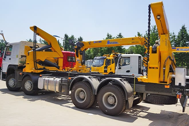 XCMG 20Ft Container Side Lift Truck for Sale in Guyana - Container transporter/ Swap body truck: picture 1 XCMG 20Ft Container Side Lift Truck for Sale in Guyana - Container transporter/ Swap body truck: picture 1