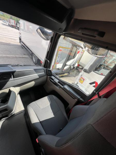 Box truck MAN TGS 26.440: picture 7
