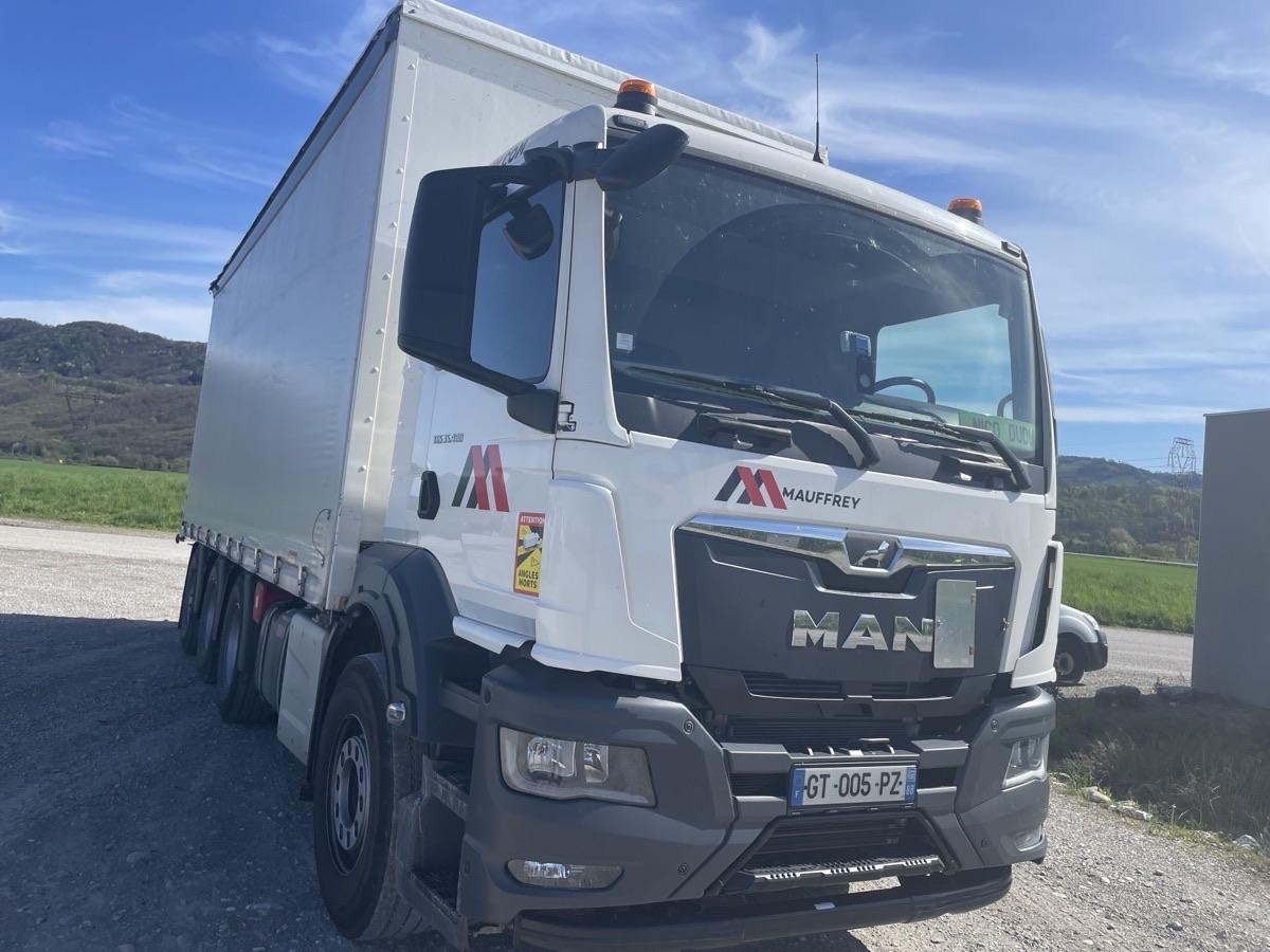 MAN TGS 35.480 - Curtainsider truck: picture 1 MAN TGS 35.480 - Curtainsider truck: picture 1