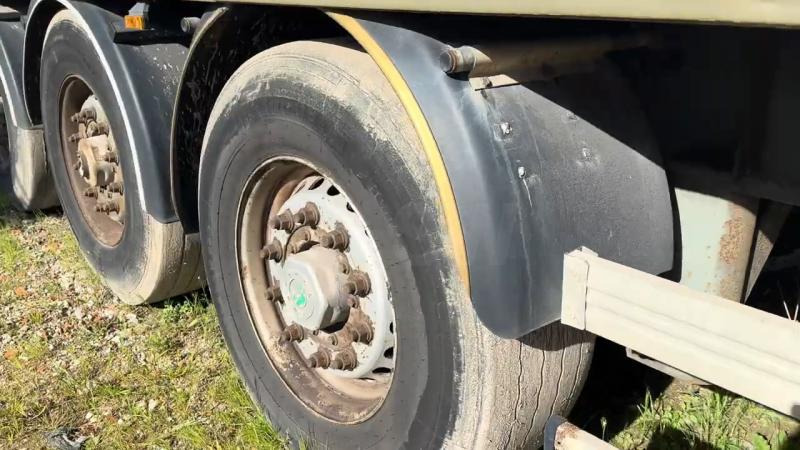 Samro Srem - Closed box semi-trailer: picture 3 Samro Srem - Closed box semi-trailer: picture 3
