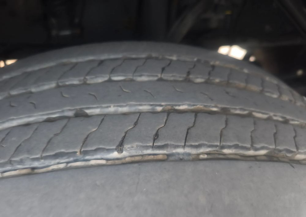 DAF LF 18.320 Kontener 20 palet - Box truck: picture 3 DAF LF 18.320 Kontener 20 palet - Box truck: picture 3