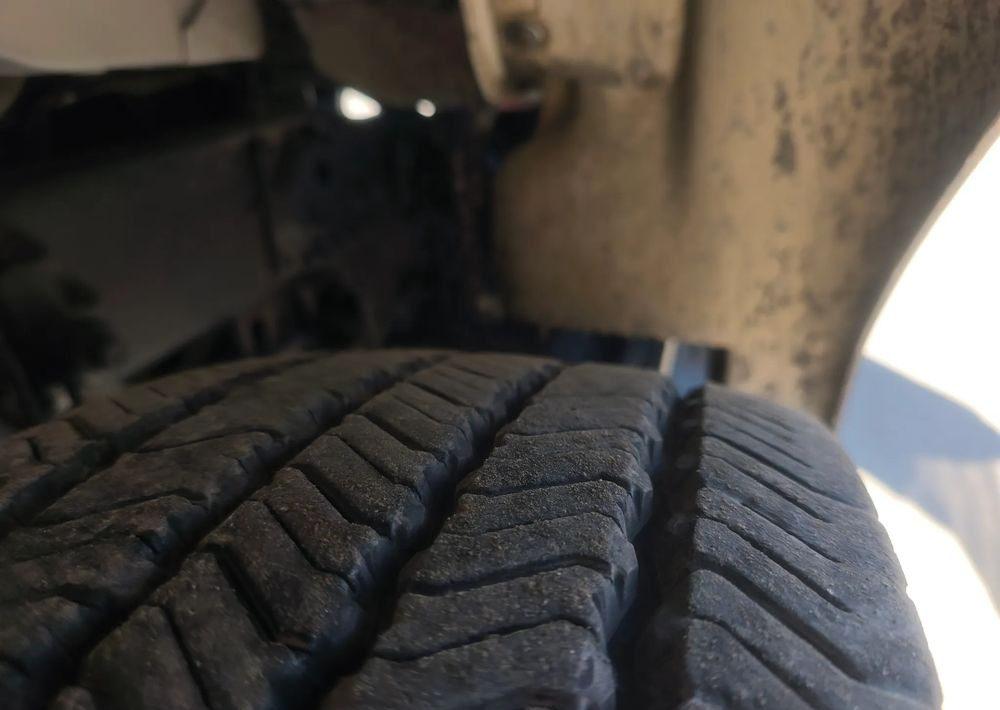 Renault GAMA D 16.250 chłodnia izoterma 16 palet klima - Refrigerator truck: picture 5 Renault GAMA D 16.250 chłodnia izoterma 16 palet klima - Refrigerator truck: picture 5