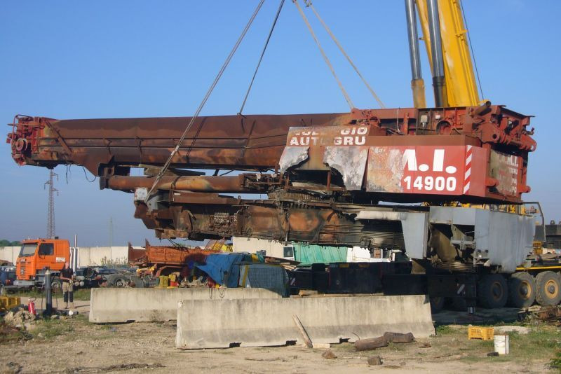 Krupp KMK 8350 for parts - Mobile crane: picture 2 Krupp KMK 8350 for parts - Mobile crane: picture 2
