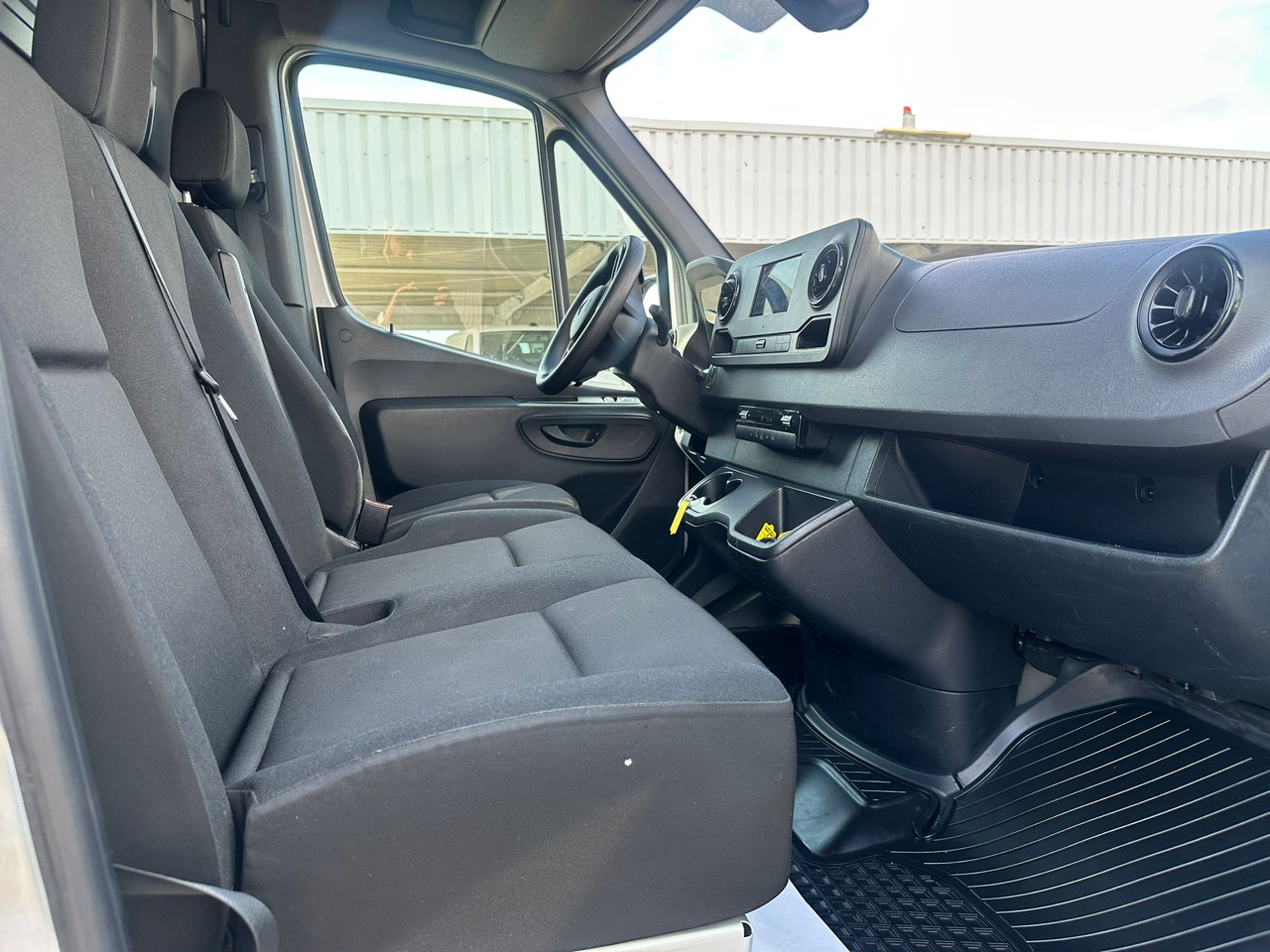 MERCEDES-BENZ Sprinter - Panel van: picture 4 MERCEDES-BENZ Sprinter - Panel van: picture 4
