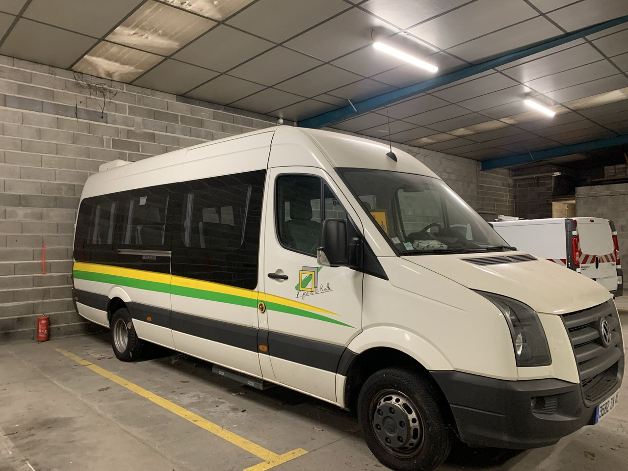 CRAFTER car 23 places - Minibus, Passenger van: picture 3 CRAFTER car 23 places - Minibus, Passenger van: picture 3