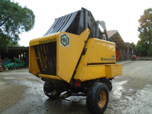 Rivierre RC 121 - Round baler: picture 2 Rivierre RC 121 - Round baler: picture 2