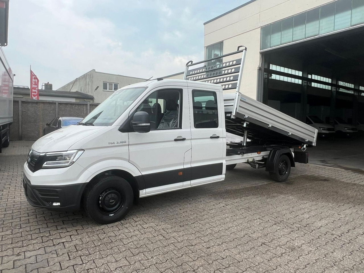 New Tipper van, Combi van MAN TGE 3 3.180 L4 - 3-Seiten-Kipper 3,5t Aut. LED DC: picture 1