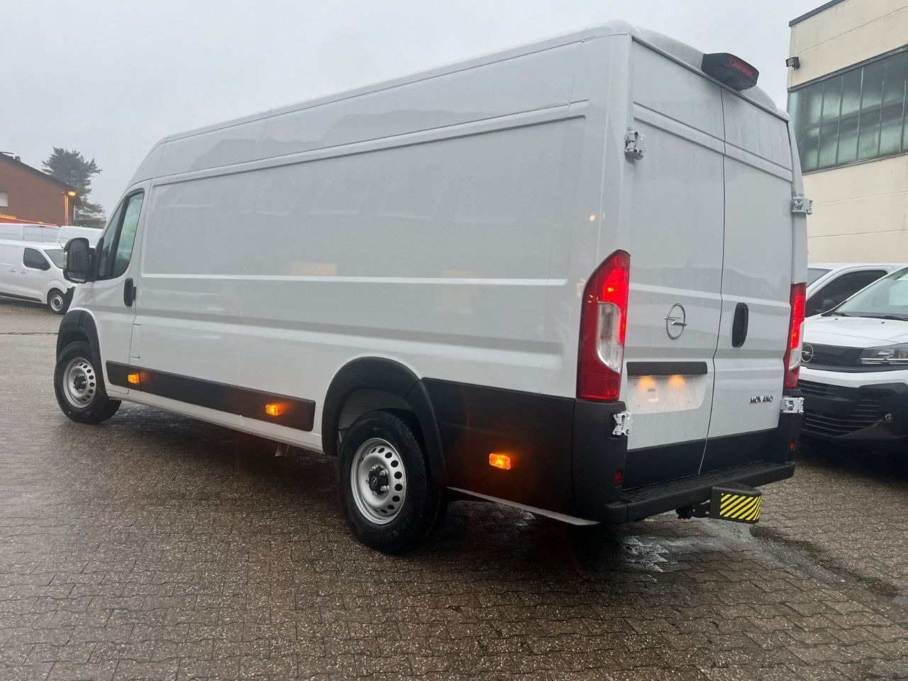 Opel Kasten 3,5 L4 H2 PS 180 Automatik+AHK Kasten 3,5 L4 H2 PS 180 Automatik+AHK - Panel van: picture 5 Opel Kasten 3,5 L4 H2 PS 180 Automatik+AHK Kasten 3,5 L4 H2 PS 180 Automatik+AHK - Panel van: picture 5