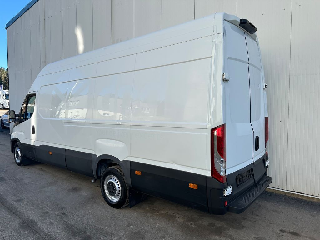 Iveco Daily 35S14 MAXI L4H3 HiMatic Iveco Daily 35S14 MAXI L4H3 HiMatic - Panel van: picture 4 Iveco Daily 35S14 MAXI L4H3 HiMatic Iveco Daily 35S14 MAXI L4H3 HiMatic - Panel van: picture 4