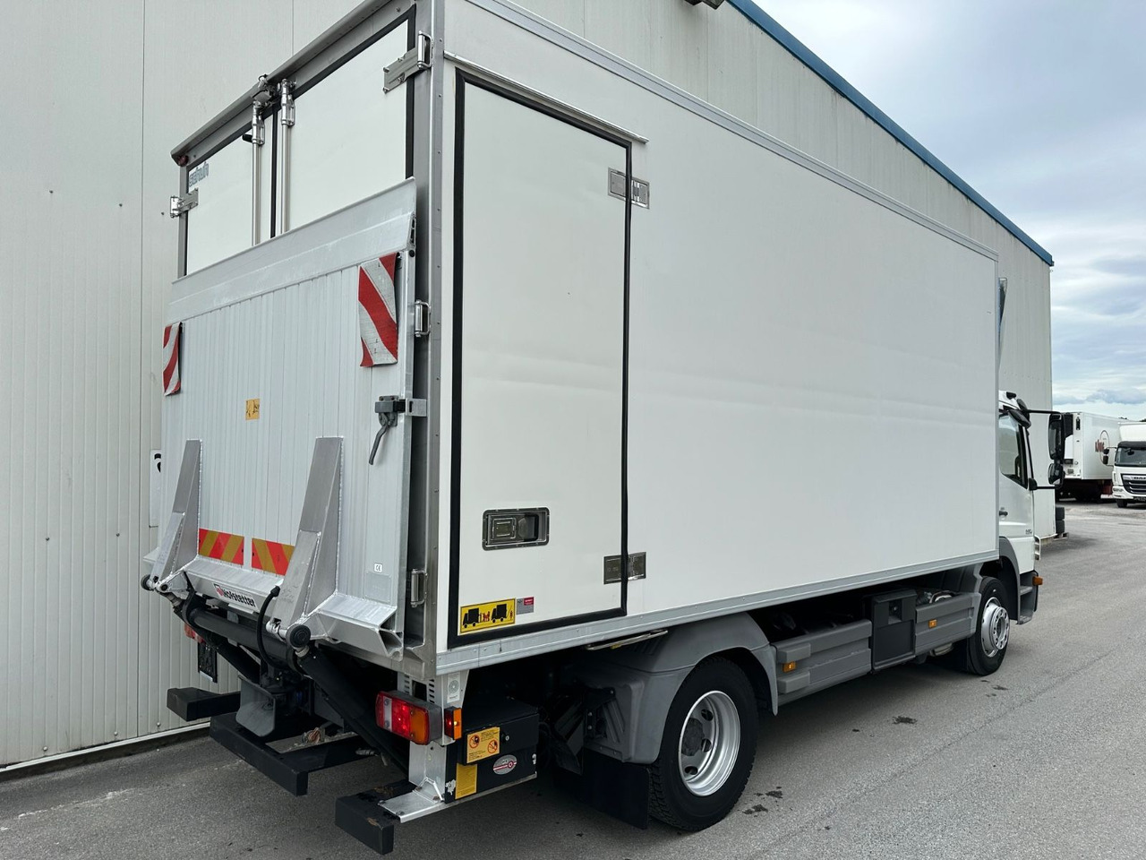 Mercedes-Benz Atego 1224 Automat Klima TK-29C - Refrigerator truck: picture 3 Mercedes-Benz Atego 1224 Automat Klima TK-29C - Refrigerator truck: picture 3