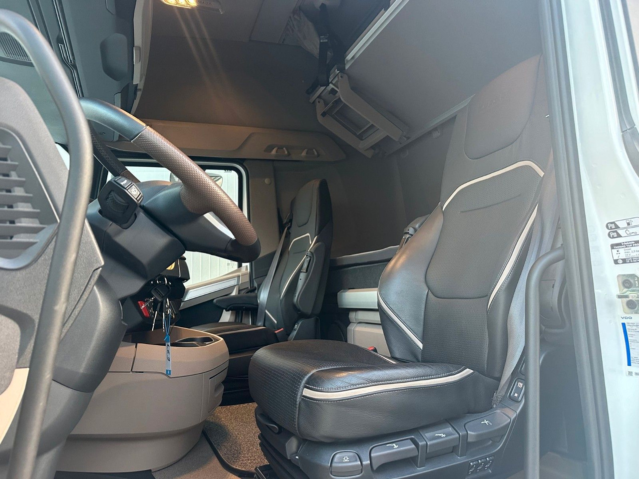 DAF XG+530 Vollausstattung - Tractor unit: picture 5 DAF XG+530 Vollausstattung - Tractor unit: picture 5