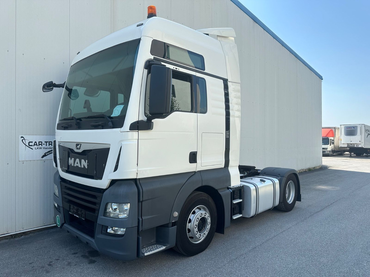MAN TGX 18.460 XXL Intarder/Standklima - Tractor unit: picture 1 MAN TGX 18.460 XXL Intarder/Standklima - Tractor unit: picture 1