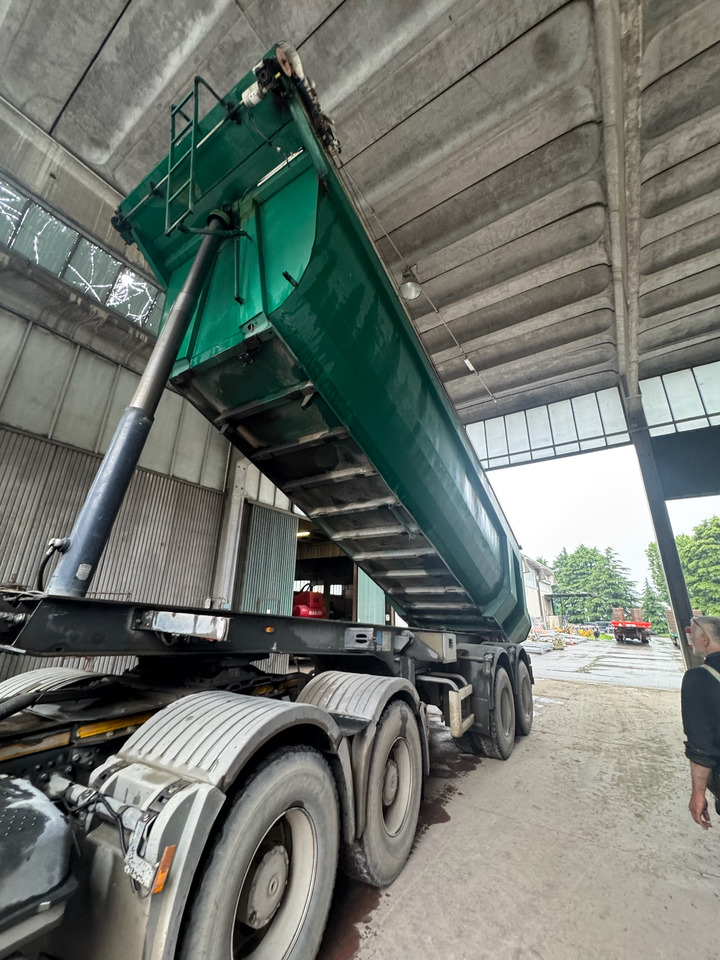 MINERVA Semirimorchio Ribaltabile Mezzo d'Opera - Tipper semi-trailer: picture 5 MINERVA Semirimorchio Ribaltabile Mezzo d'Opera - Tipper semi-trailer: picture 5