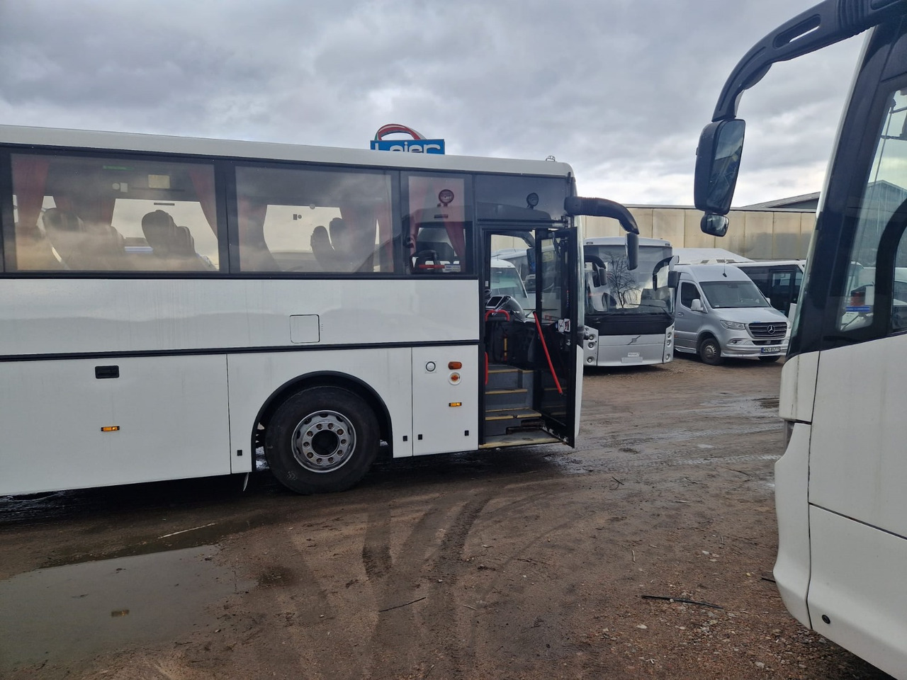 VOLVO B12B VEST HORISONT - Coach: picture 5 VOLVO B12B VEST HORISONT - Coach: picture 5