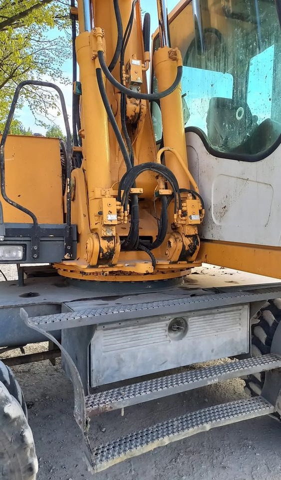 Liebherr A316 - Wheel excavator: picture 4 Liebherr A316 - Wheel excavator: picture 4